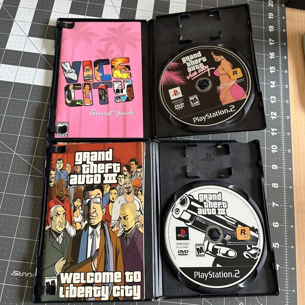 GTA Vice City & GTA III PS2 Bundle Both W/ Maps CIB Black Label